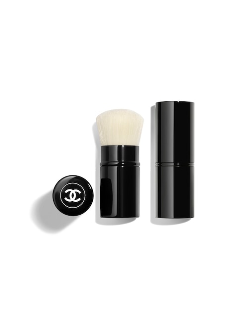 PINCEAU KABUKI RETRACTABLE N°108 1