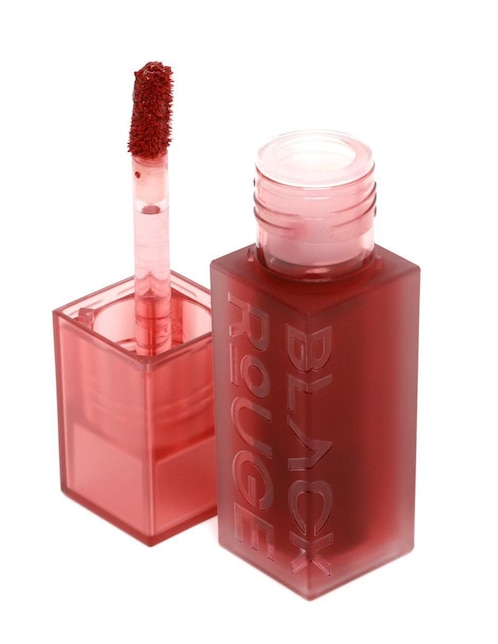Tinta para labios mate black rouge sin familia