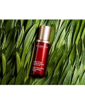 Sérum antiedad Multi Intensiva Clarins todo tipo piel