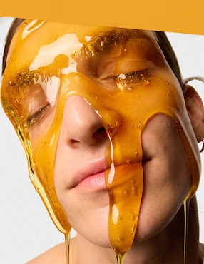 Limpiador facial Calendula Deep Cleansing Foaming Face Wash Kiehl's para calmar y regenerar la piel