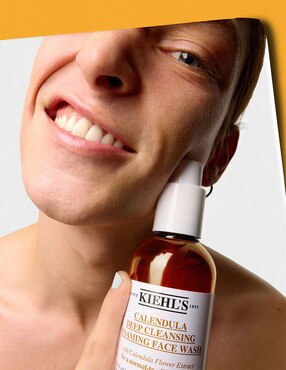 Limpiador facial Calendula Deep Cleansing Foaming Face Wash Kiehl's para calmar y regenerar la piel