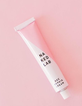 Crema facial recomendada para prevenir signos de la edad de noche Naked Lab Night Repair para todo tipo piel