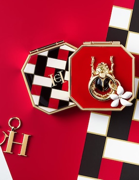 Dije Carolina Herrera
