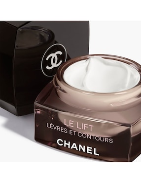 CHANEL LE LIFT SOIN LÈVRES ET CONTOURS