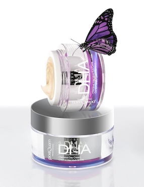 Crema facial recomendada para prevenir signos de la edad día Postquam para todo tipo piel