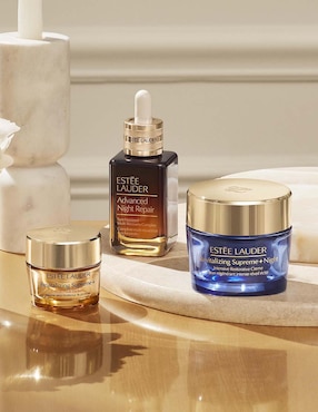 Crema facial recomendada para prevenir signos de la edad de noche Estée Lauder Revitalizing Supreme + para todo tipo piel