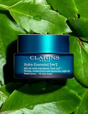 Crema para rostro y cuerpo recomendada para hidratar de noche Clarins Hydra Essentiel para todo tipo piel