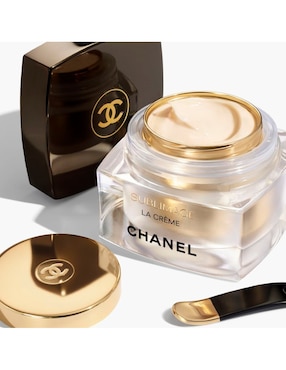 CHANEL SUBLIMAGE LA CRÈME TEXTURE SUPRÊME