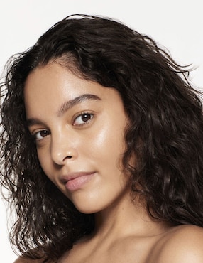 Base de maquillaje líquida Shiseido synchro skin satinado