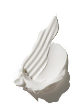 Crema facial recomendada para prevenir signos de la edad día y noche Clinique Smart Clinical Repair para todo tipo piel