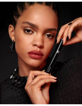 Máscara para pestañas Givenchy L'Interdit Couture Volume