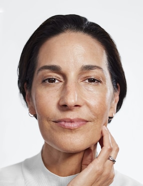 Crema facial recomendada para prevenir signos de la edad día Clinique Smart Clinical Repair Wrinkle Correcting Cream Spf 30 para todo tipo piel