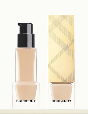 Base de maquillaje líquido Burberry natural