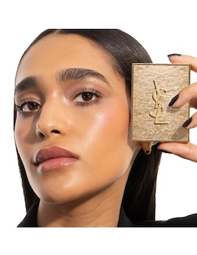 Paleta de sombras para ojos Yves Saint Laurent Couture mini clutch 4 tonos