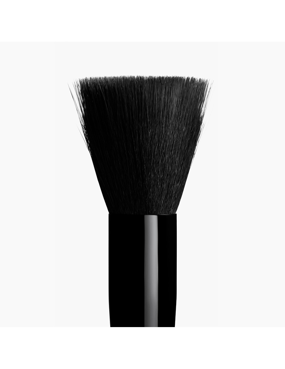 PINCEAU ESTOMPE TEINT N°102 2