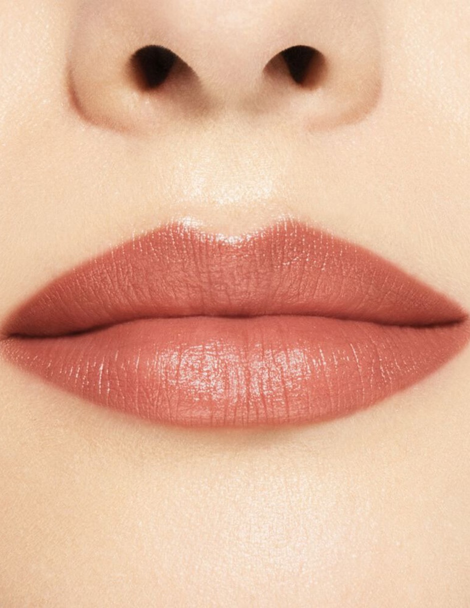 Aceite para labios brillante Visionairy Gel 2