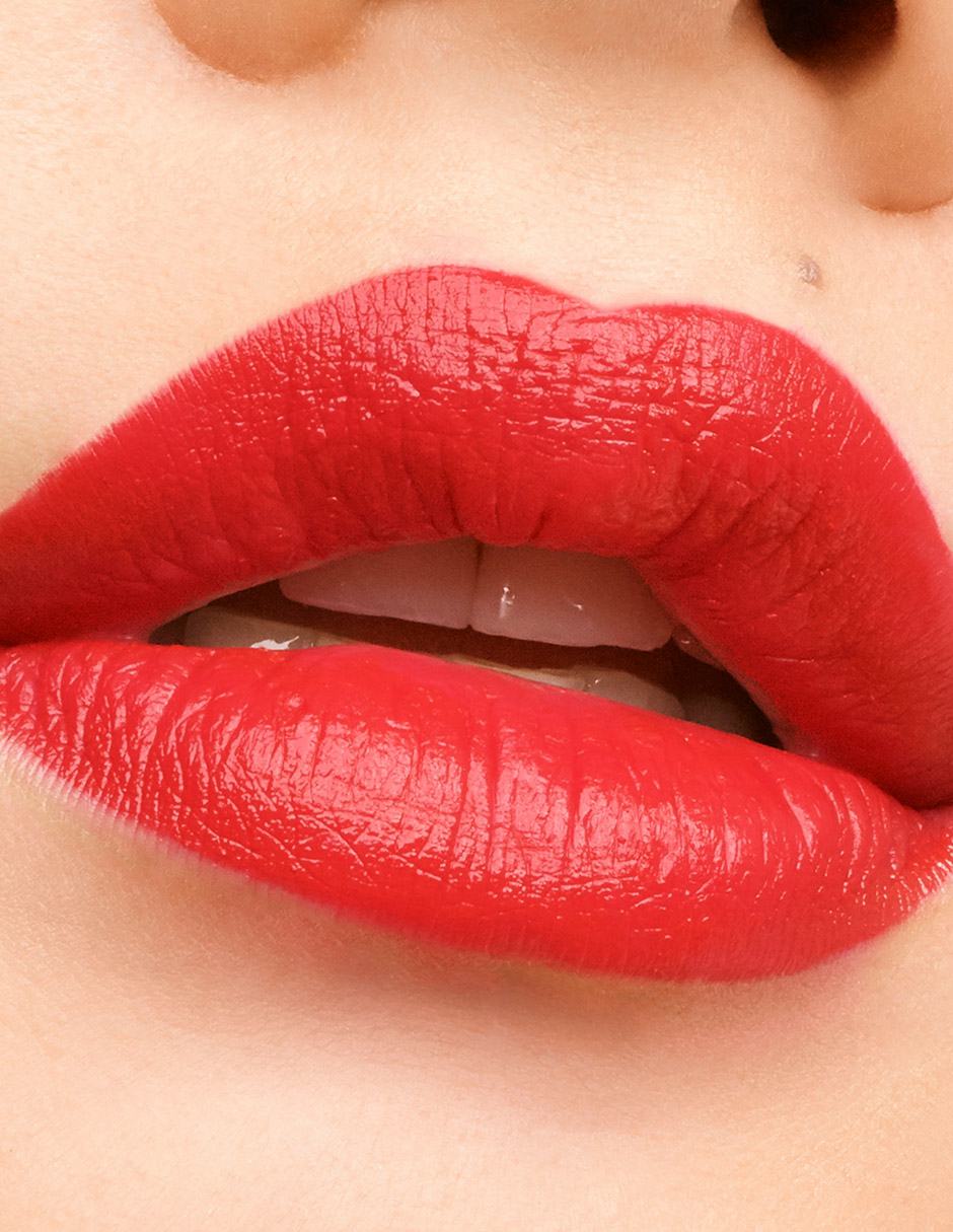 HC MKUP LIPSTICK SATIN RED 310