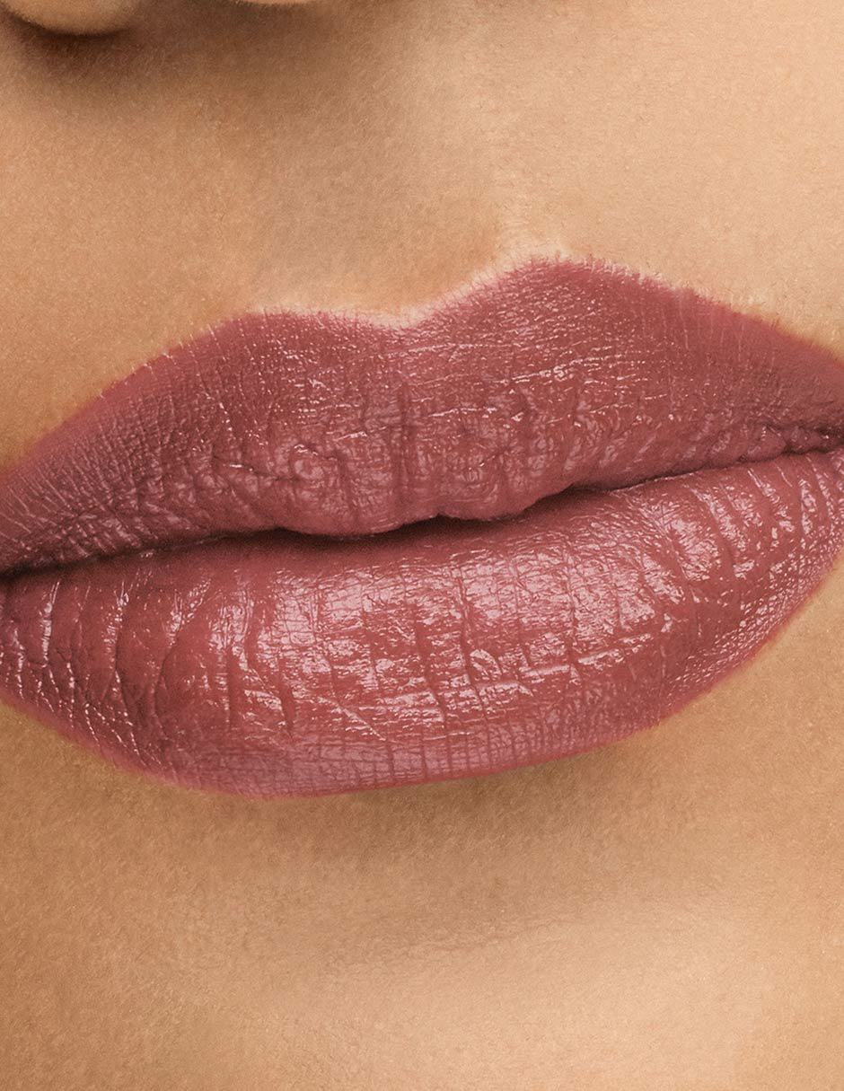 Aceite para labios brillante Fabulous Kiss Lipstick Sheer 24