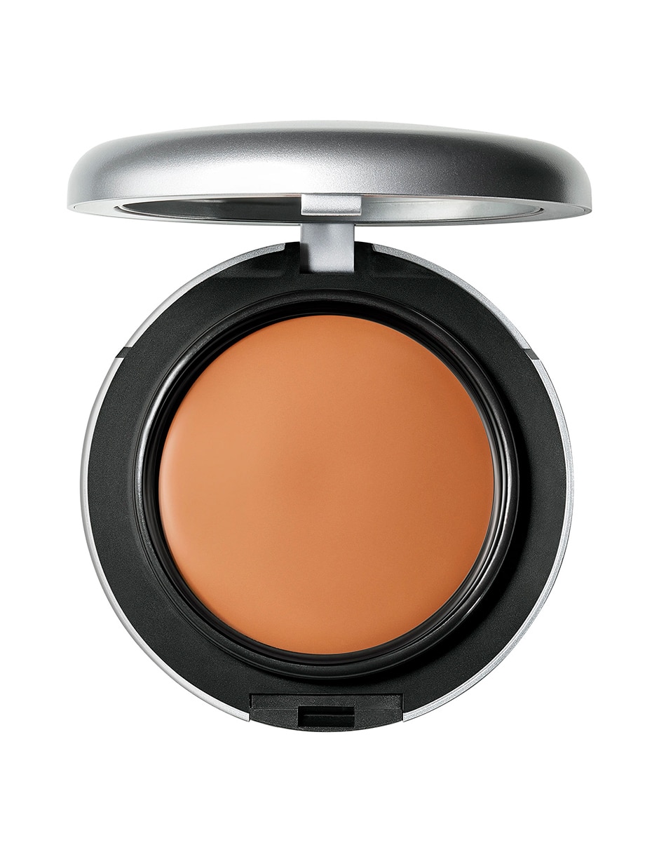 Base de maquillaje en crema Studio Fix Tech Cream-To-Powder Foundation mate