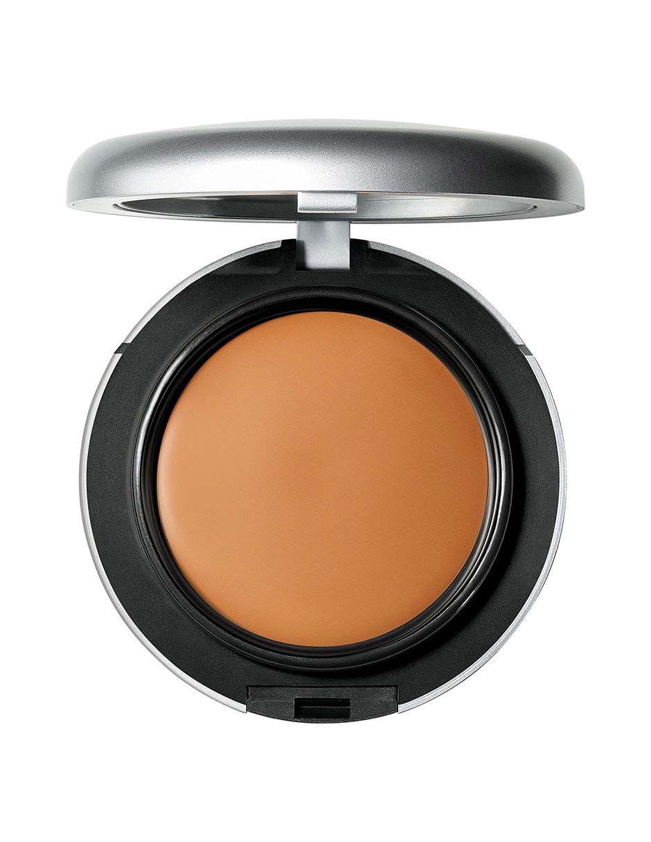 Base de maquillaje en crema Studio Fix Tech Cream-To-Powder Foundation mate