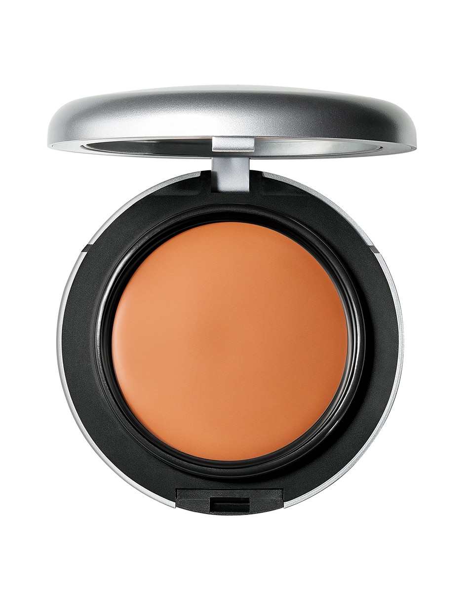 Base de maquillaje en crema Studio Fix Tech Cream-To-Powder Foundation mate
