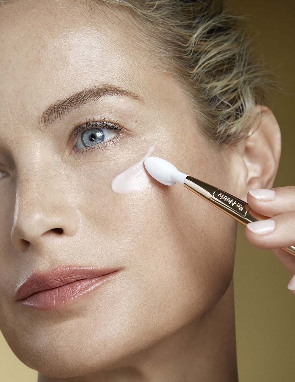 Sérum antiedad para ojos Re-Nutriv todo tipo piel 6