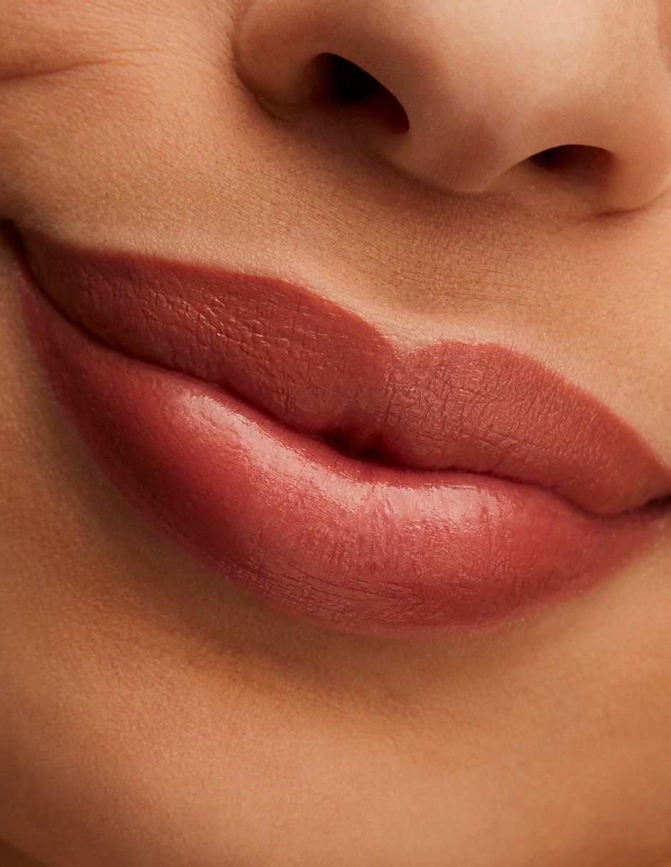 Labial satinado Lustreglass Sheer-Shine Lipstick 2