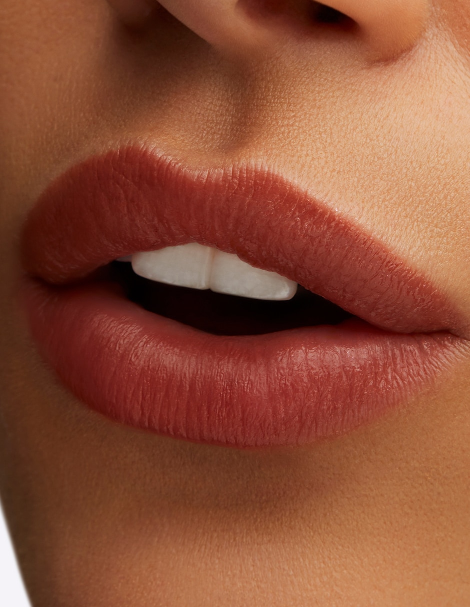 Aceite para labios satinado Lustreglass Sheer-Shine Lipstick 2