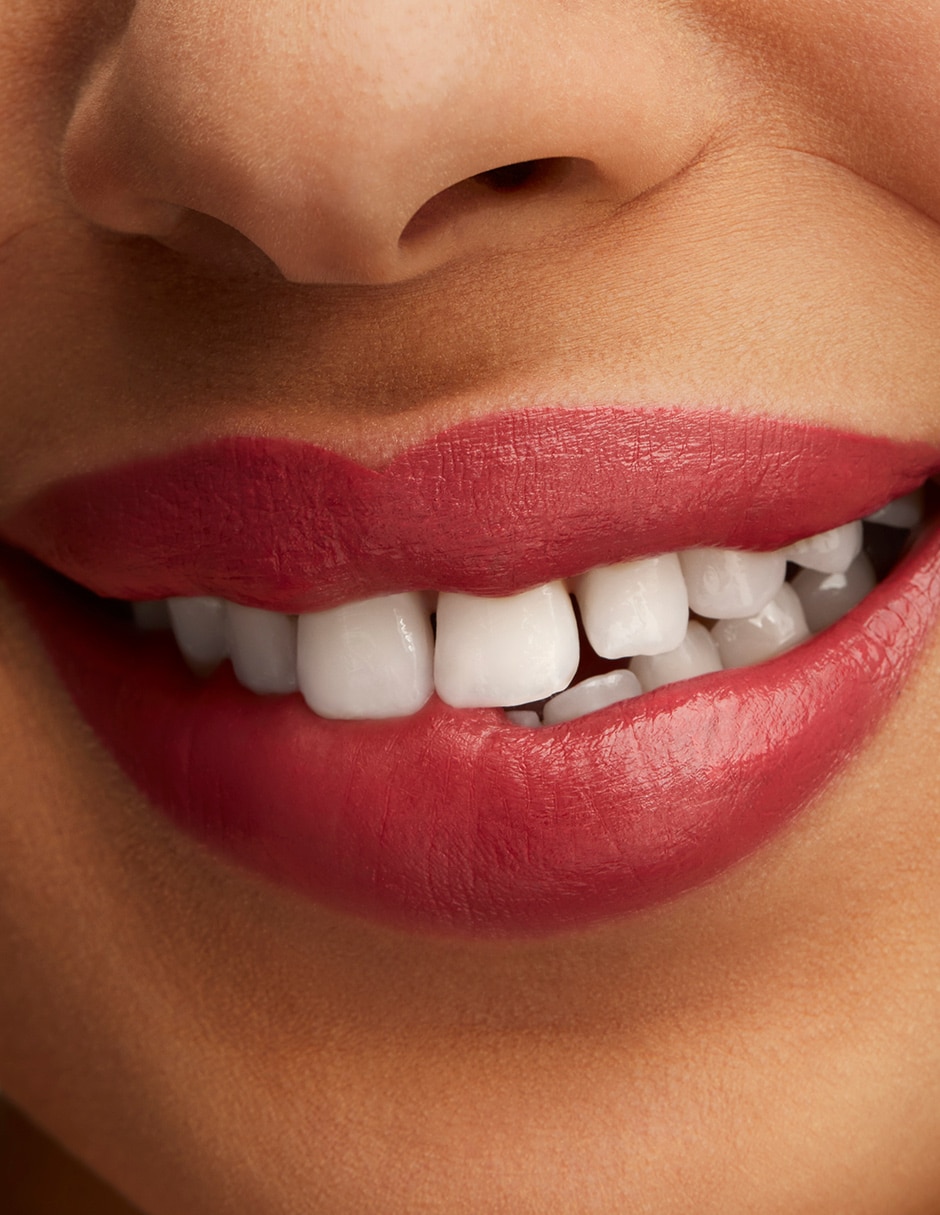 Aceite para labios satinado Lustreglass Sheer-Shine Lipstick 2