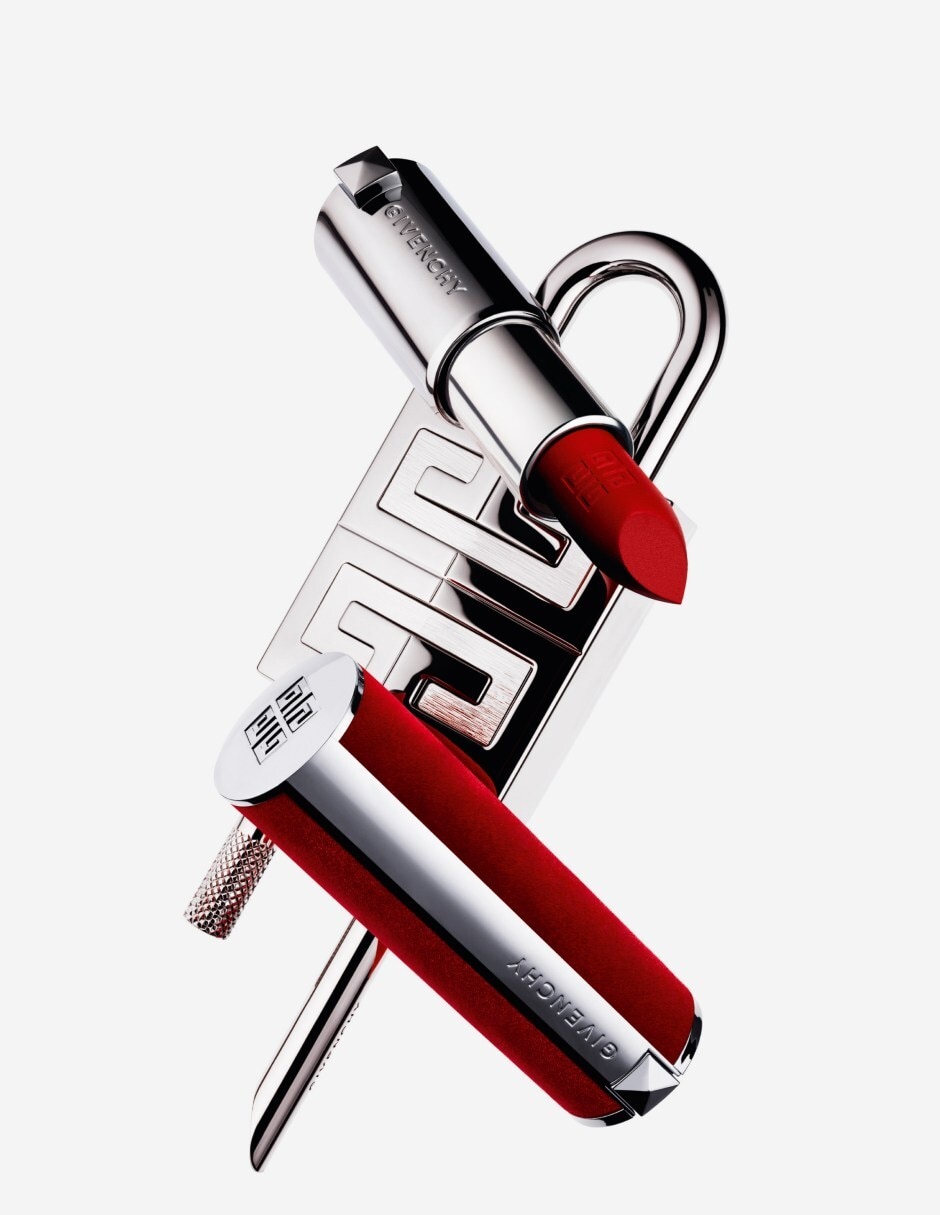 Labial mate Le Rouge Deep Velvet 4