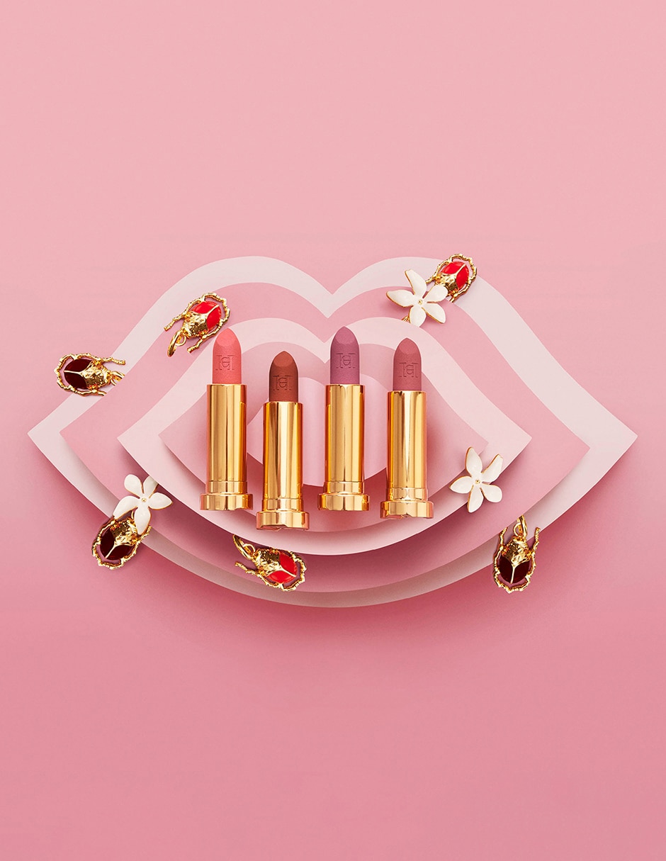 Labial mate Fabulous Kiss Blur Matte 5
