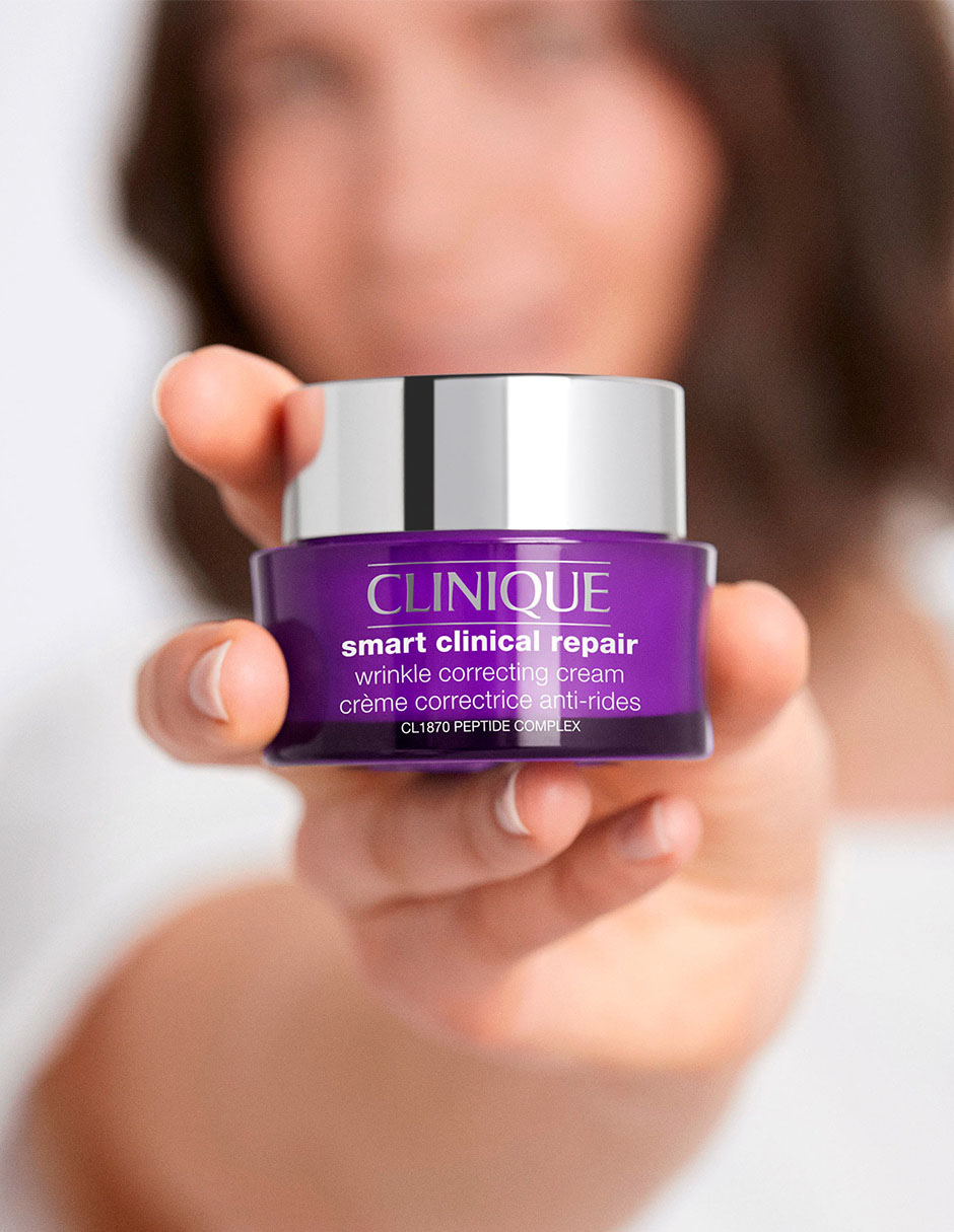 Crema facial recomendada para prevenir signos de la edad día y noche Smart Clinical Repair™ Wrinkle Correcting Cream para todo tipo piel