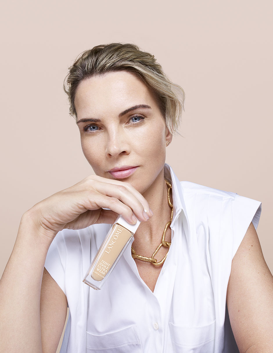 Base de maquillaje líquida Teint Idole Ultra Wear natural 8