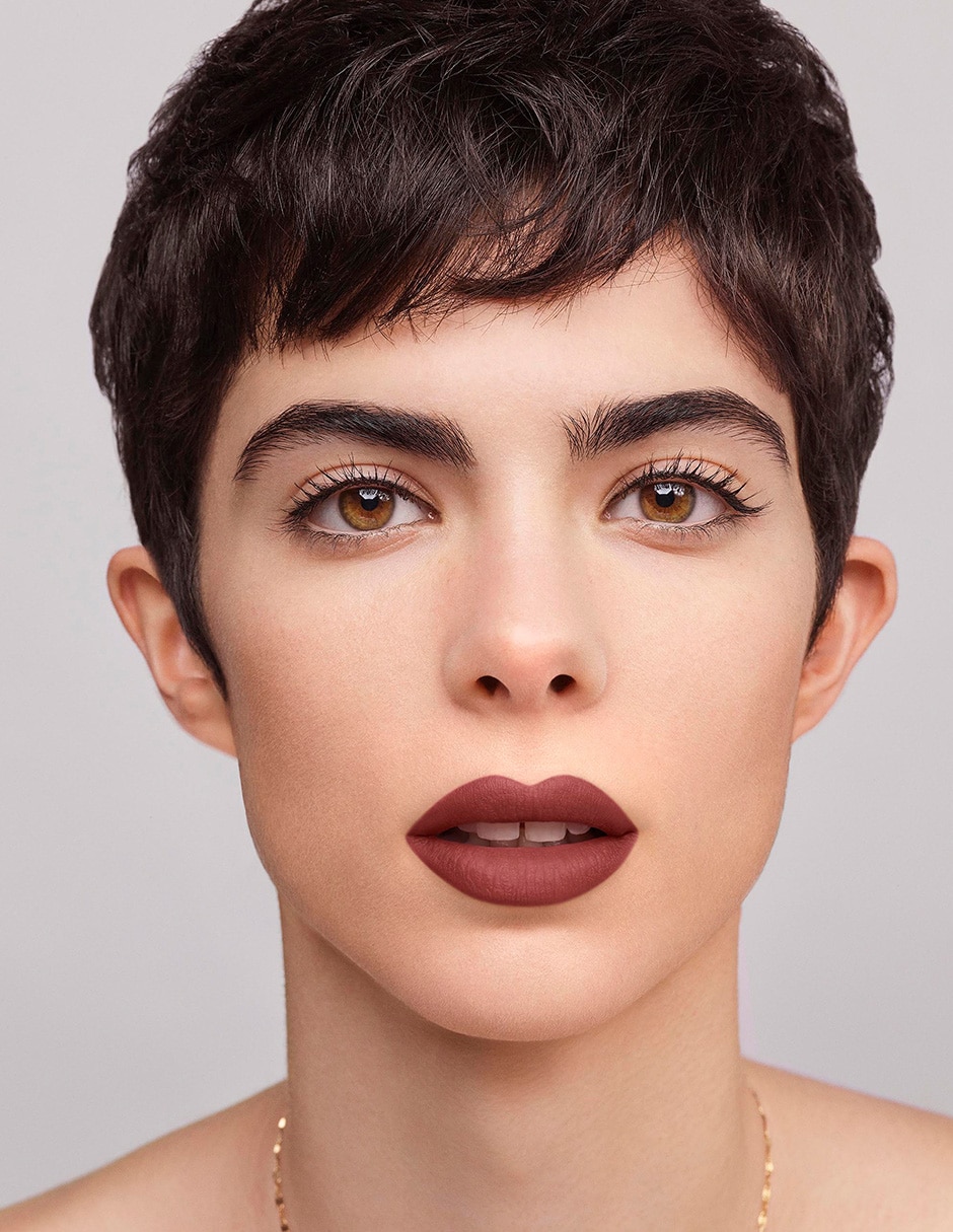 Labial mate Fabulous Kiss Lipstick 5