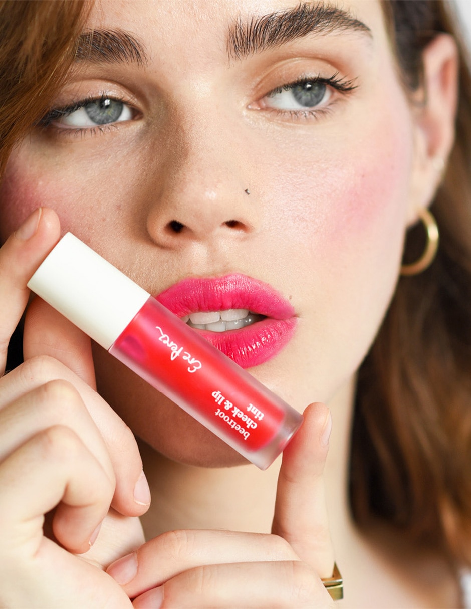 Labial brillante Maquillaje 4