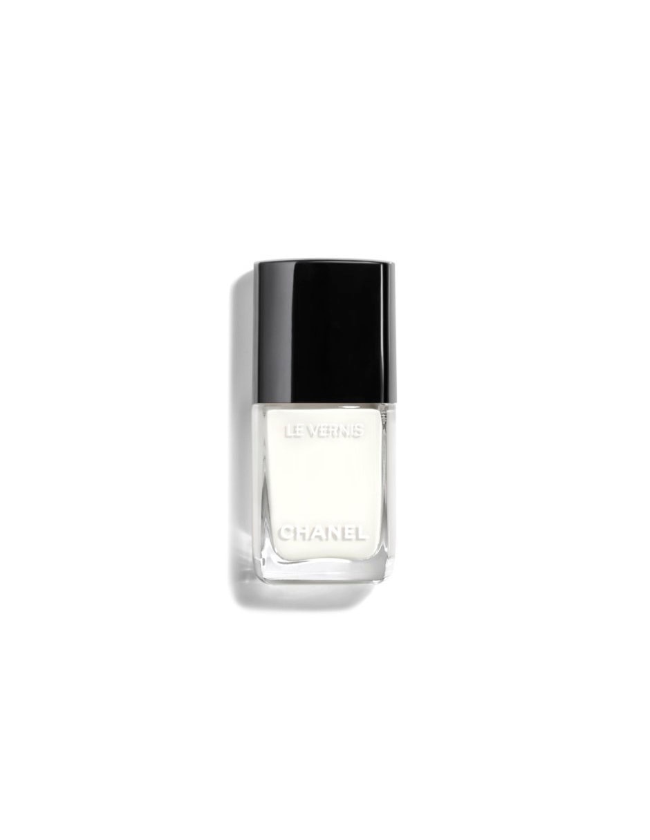 LE VERNIS