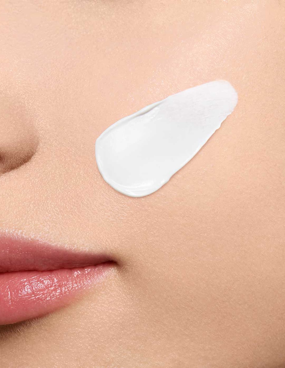 Crema para rostro y cuerpo recomendada para hidratar día Hydra Essentiel para piel normal 6