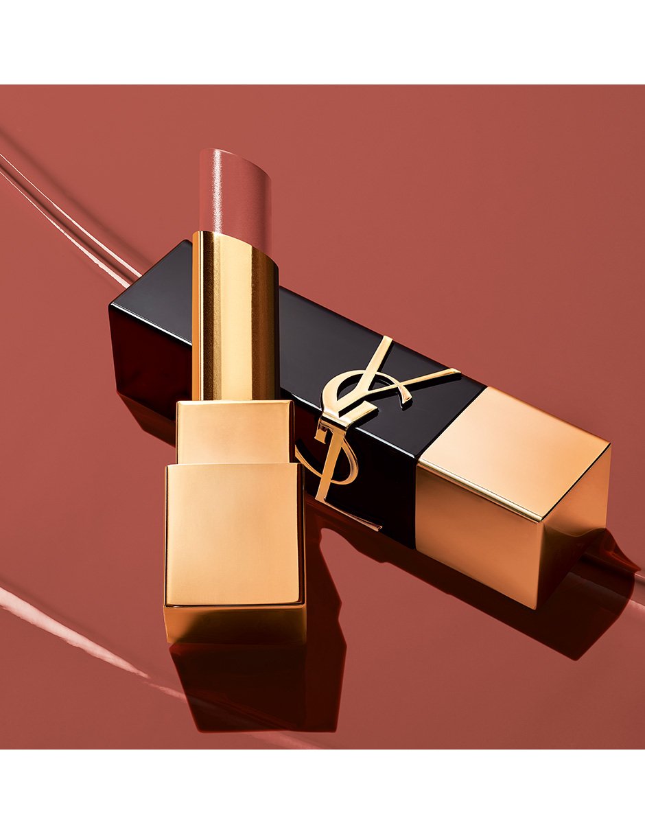 Labial brillante Rouge Pur Couture The Bold 5