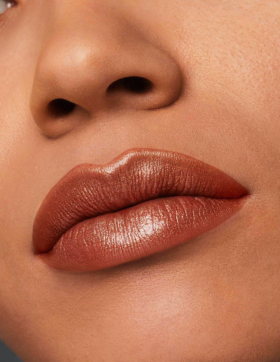 Labial brillante Pure Color 3