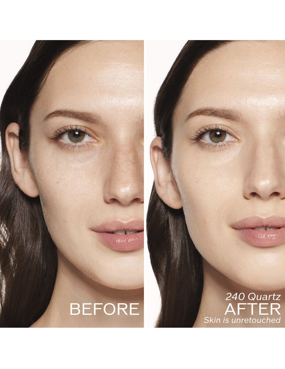 Base de maquillaje líquido Revitalessence Skin Glow satinado 2