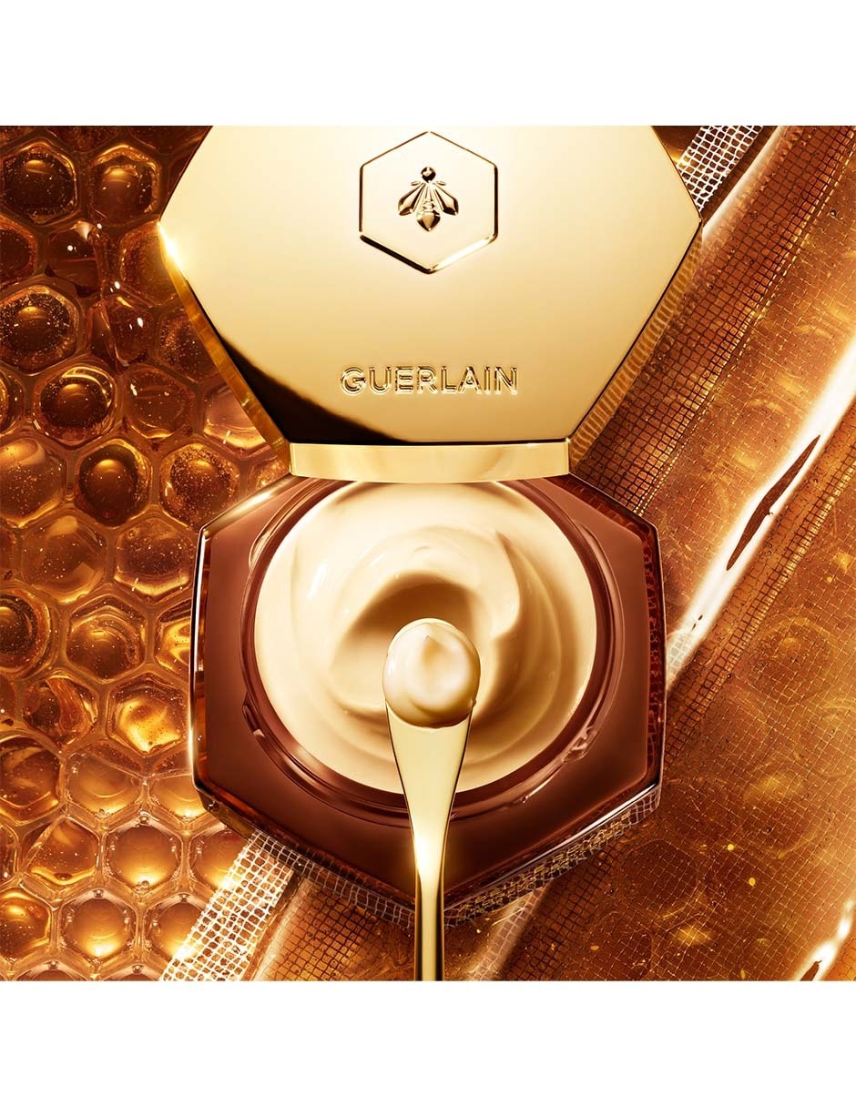 Crema facial recomendada para prevenir signos de la edad noche Abeille Royale para todo tipo piel 6