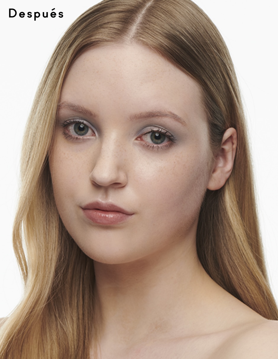 Base de maquillaje líquida Studio Radiance Shade Ext luminoso 3