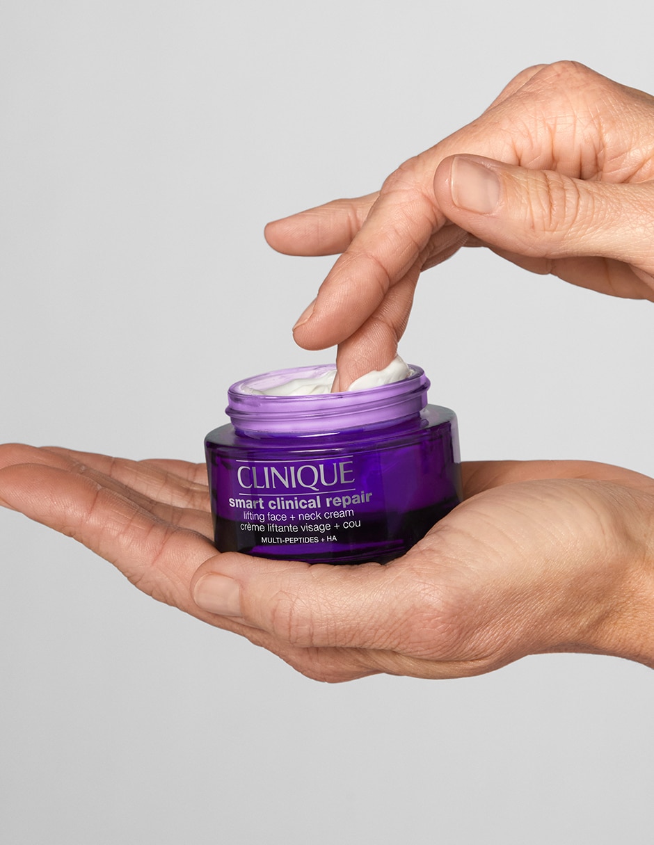 Crema facial recomendada para prevenir signos de la edad día y noche Smart Clinical Repair para todo tipo piel 5