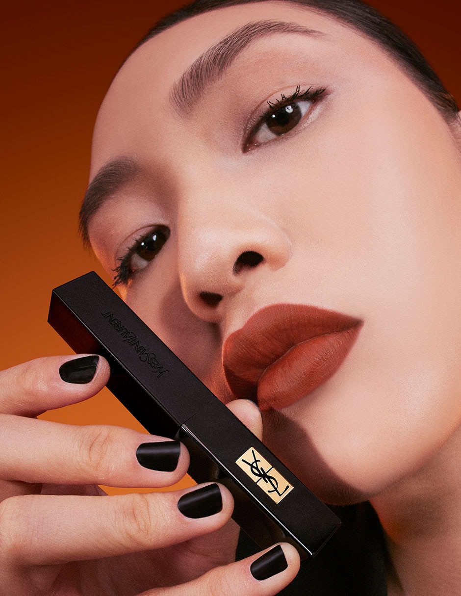 YSL THE SLIM VELVET RADICAL,ROJO OBSCURO