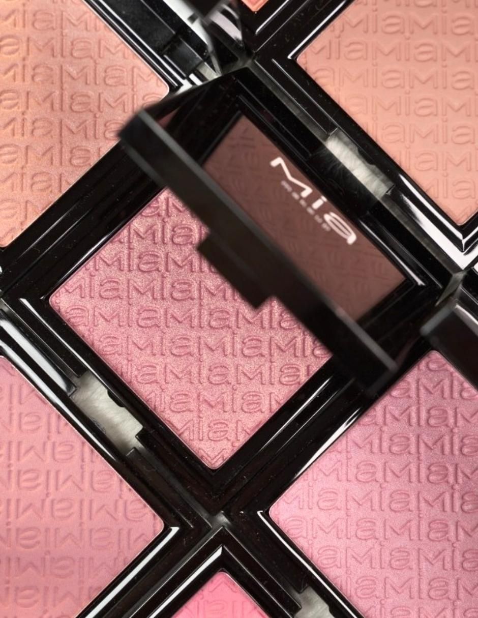 Blush en polvo compacto 3