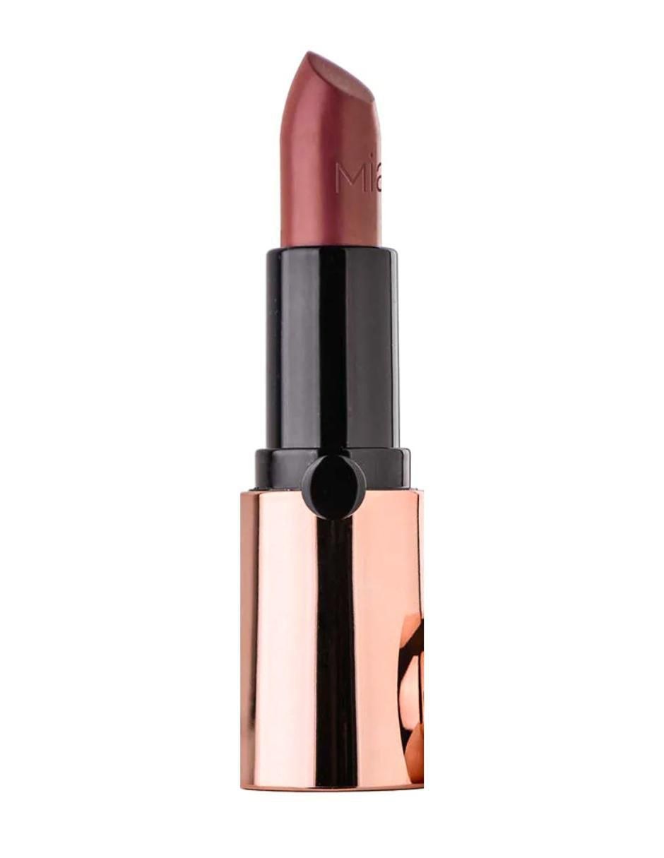 Labial mate