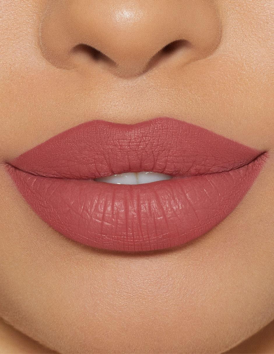Labial semi mate Liquid Lipstick 4