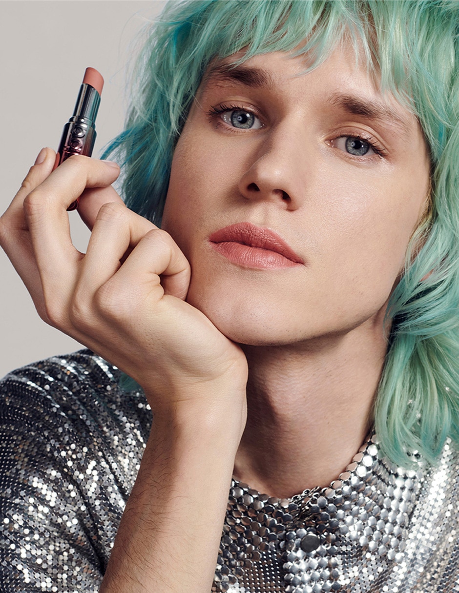 Labial mate Famous Lipcolor Matte 5
