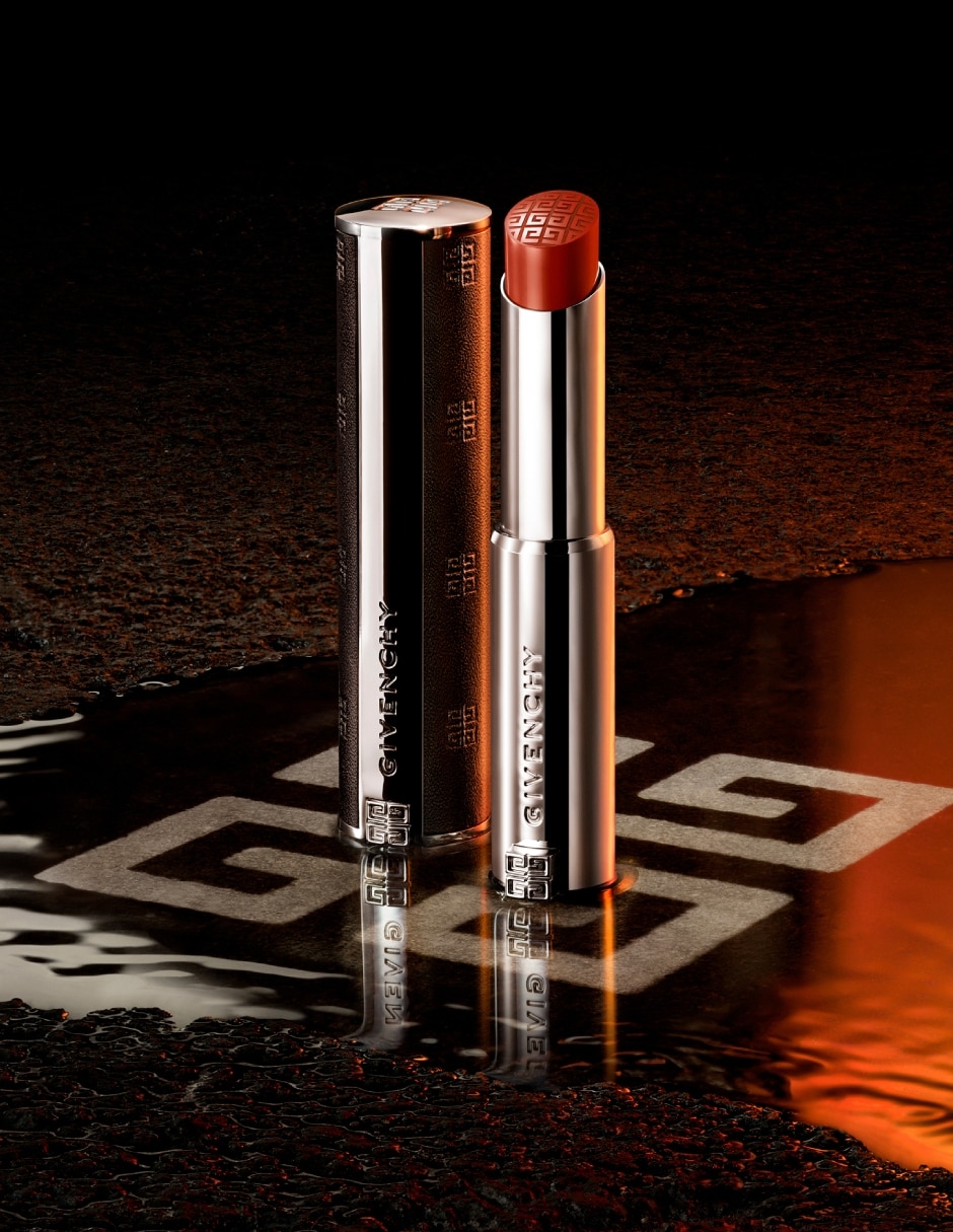 Labial satinado Le Rouge Interdit Satin 7