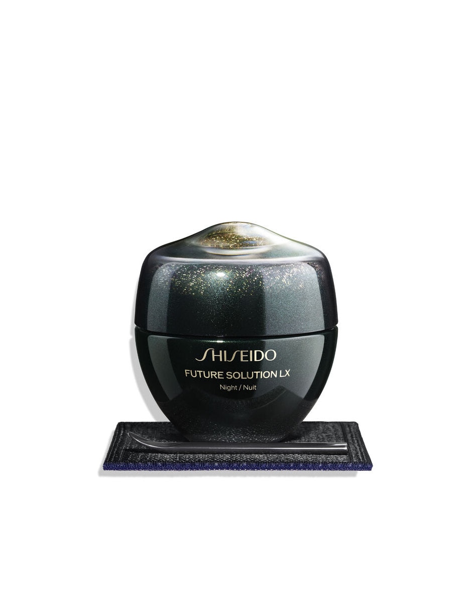 Crema facial recomendada para regenerar día y noche Future Solution Lx para todo tipo piel 2